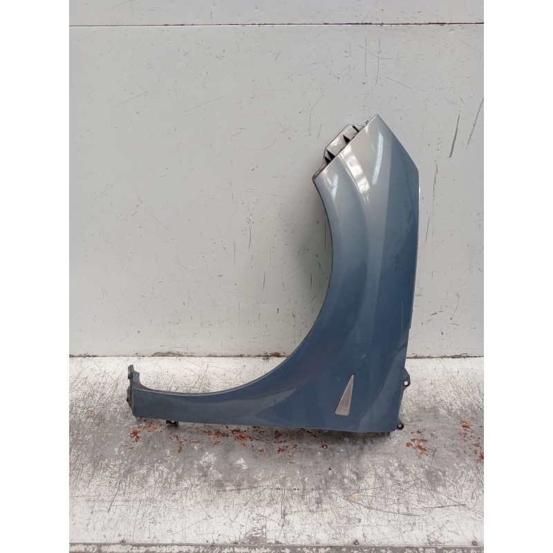 Recambio de aleta delantera izquierda para renault scénic ii (jm0/1_) 1.9 dci (jm0g, jm12, jm1g, jm2c) referencia OEM IAM   