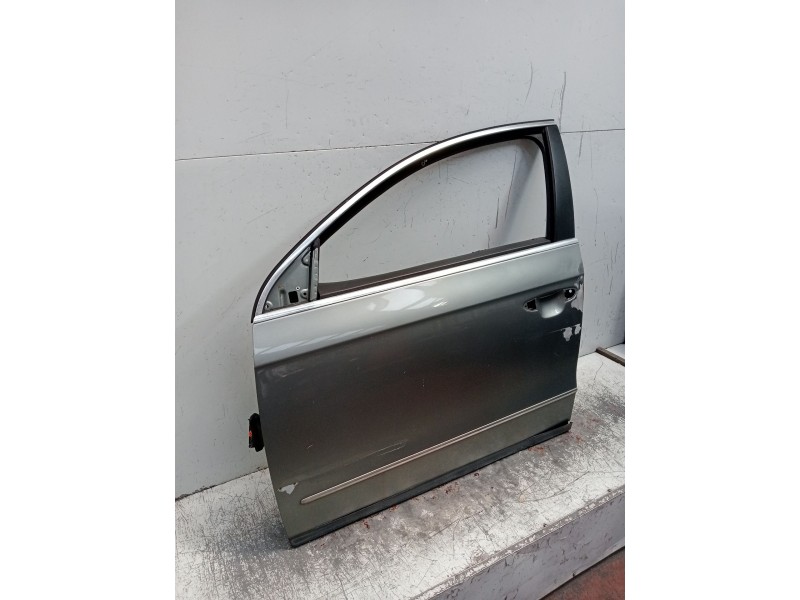 Recambio de puerta delantera izquierda para volkswagen passat b6 (3c2) 2.0 tdi 16v referencia OEM IAM  4P 