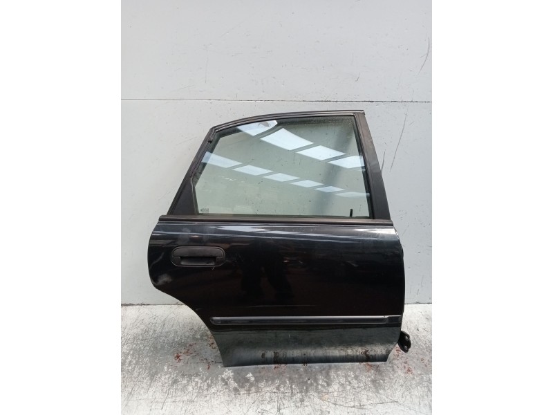 Recambio de puerta trasera derecha para honda accord v (cc, cd) 2.0 i (cd4) referencia OEM IAM  4P 