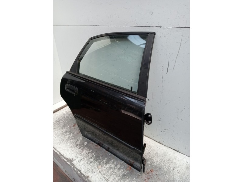 Recambio de puerta trasera derecha para honda accord v (cc, cd) 2.0 i (cd4) referencia OEM IAM  4P 