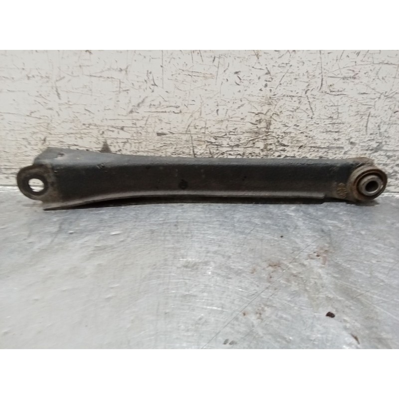 Recambio de brazo suspension inferior trasero derecho para kia sportage ii (je_, km_) 2.0 crdi referencia OEM IAM   