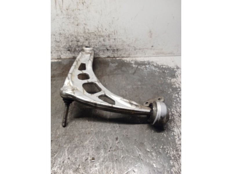 Recambio de brazo suspension inferior delantero izquierdo para bmw 3 (e46) 320 d referencia OEM IAM   