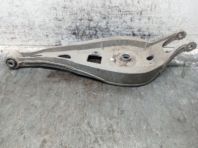 Recambio de brazo suspension inferior trasero izquierdo para bmw 3 (e46) 320 d referencia OEM IAM 10948890  
