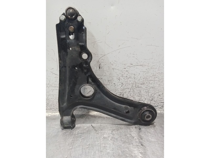 Recambio de brazo suspension inferior delantero izquierdo para seat ibiza ii (6k1) 1.4 i referencia OEM IAM   