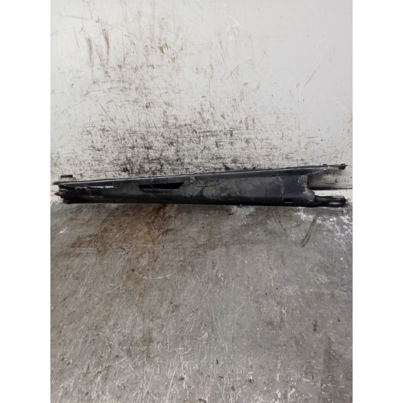 Recambio de brazo suspension inferior trasero izquierdo para bmw 3 (e46) 320 d referencia OEM IAM   
