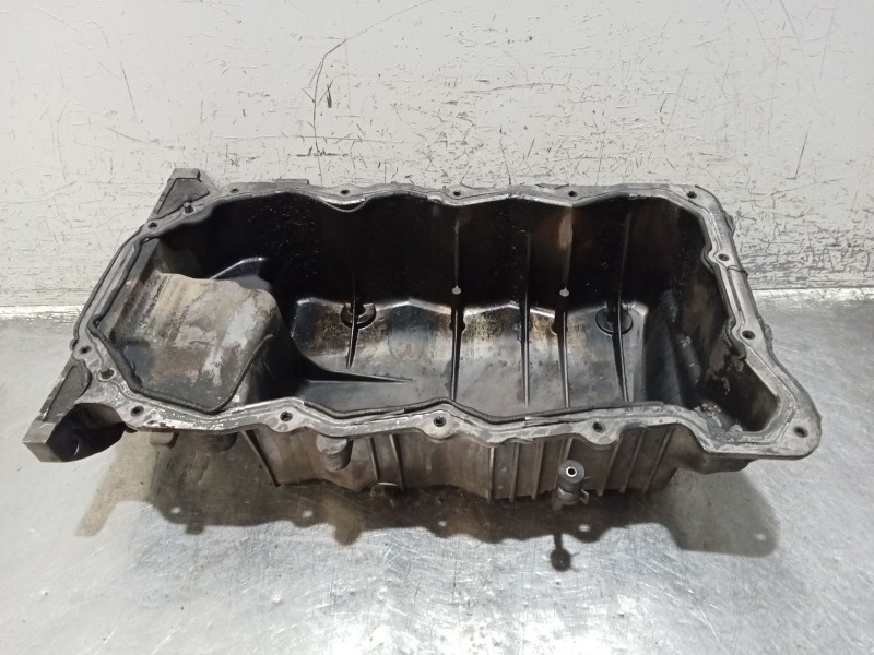 Recambio de carter para kia sportage ii (je_, km_) 2.0 crdi referencia OEM IAM   