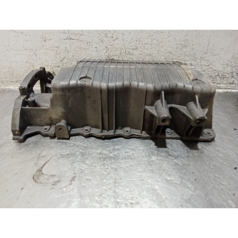 Recambio de carter para kia sportage ii (je_, km_) 2.0 crdi referencia OEM IAM   