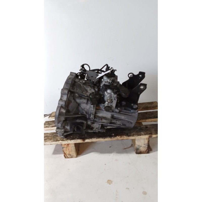 Recambio de caja cambios para kia cerato i hatchback (ld) 1.5 crdi referencia OEM IAM P51767 5V 513513