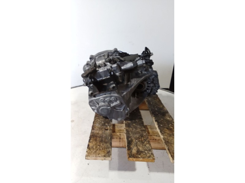 Recambio de caja cambios para kia cerato i hatchback (ld) 1.5 crdi referencia OEM IAM P51767 5V 513513