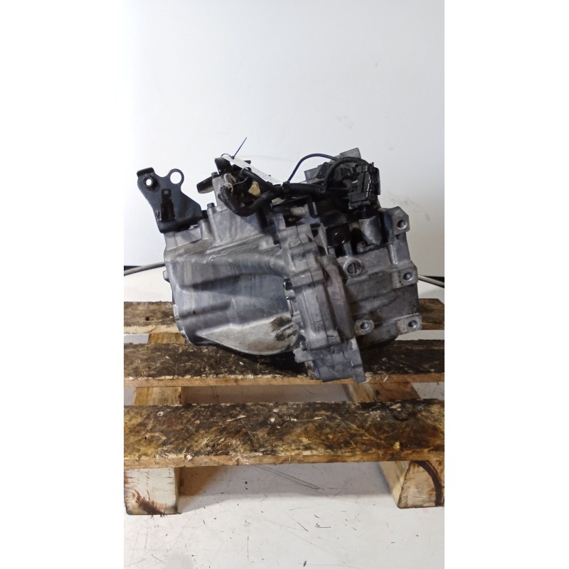 Recambio de caja cambios para kia cerato i hatchback (ld) 1.5 crdi referencia OEM IAM P51767 5V 513513