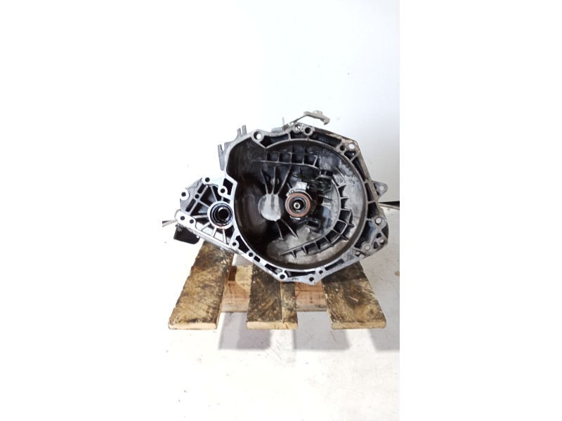 Recambio de caja cambios para opel vectra c gts (z02) 1.8 (f68) referencia OEM IAM F17C374 5v A08073