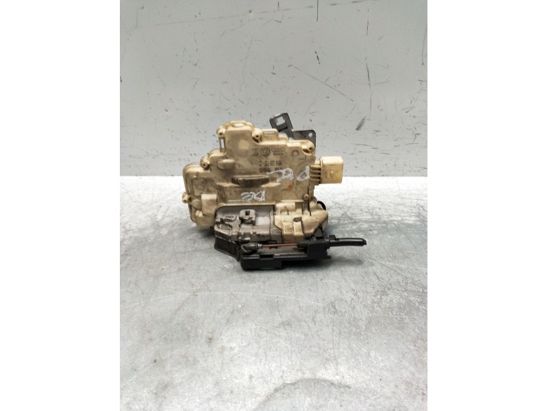 Recambio de motor cierre centralizado delantero derecho para volkswagen passat b6 (3c2) 2.0 tdi 16v referencia OEM IAM 3C1837016