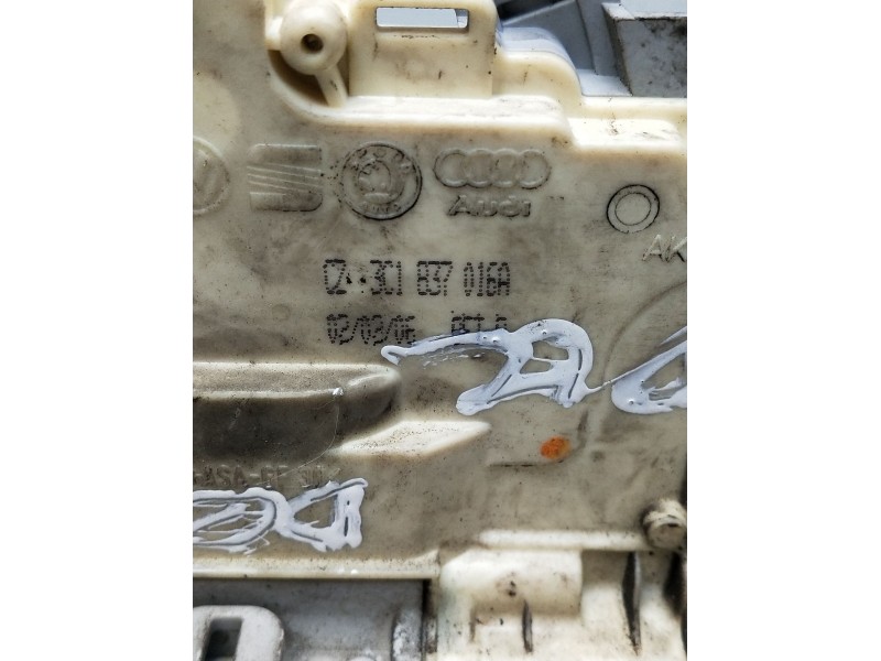 Recambio de motor cierre centralizado delantero derecho para volkswagen passat b6 (3c2) 2.0 tdi 16v referencia OEM IAM 3C1837016