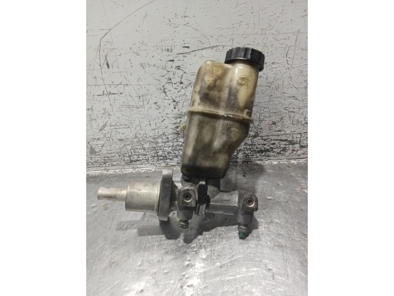 Recambio de bomba freno para peugeot 407 coupé (6c_) 2.7 hdi referencia OEM IAM   