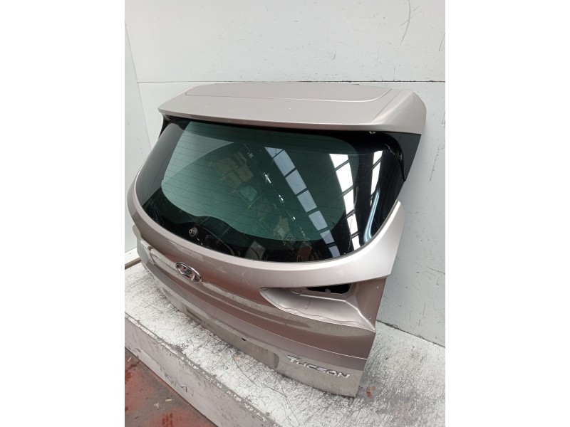 Recambio de porton trasero para hyundai tucson (tl, tle) 1.7 crdi referencia OEM IAM   