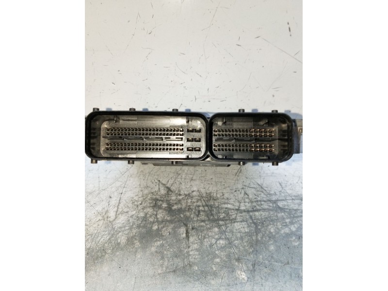 Recambio de centralita motor uce para volkswagen passat b6 (3c2) 2.0 tdi 16v referencia OEM IAM 03G906018CD 5WP45600AA 