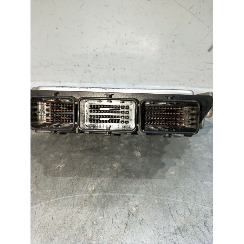 Recambio de centralita motor uce para renault scénic ii (jm0/1_) 1.9 dci (jm14) referencia OEM IAM 0281013908 8200705747 8200899