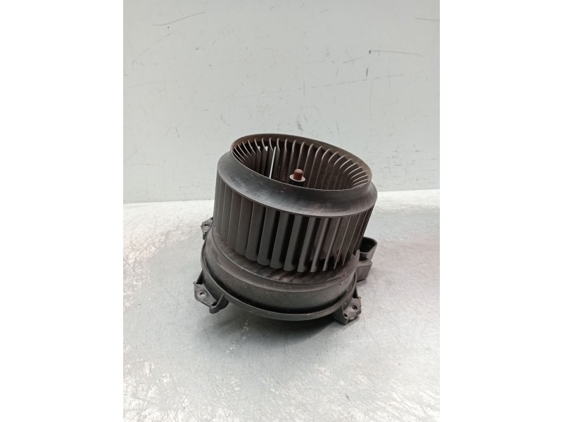 Recambio de motor calefaccion para mercedes-benz clase a (w176) a 180 cdi blueefficiency (176.012) referencia OEM IAM A246906420