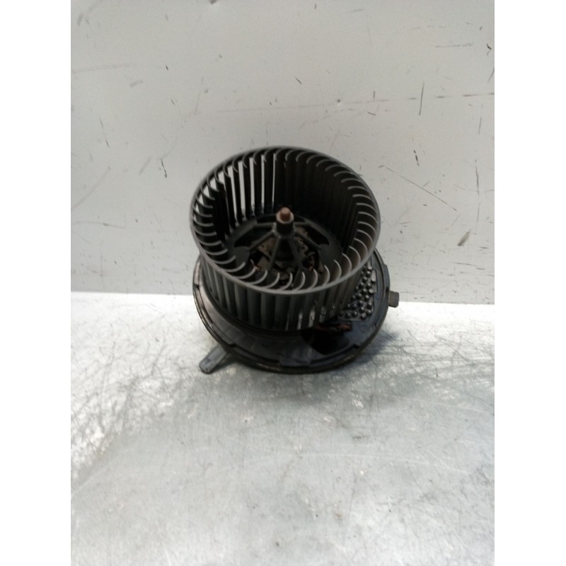 Recambio de motor calefaccion para volkswagen passat b6 (3c2) 2.0 tdi 16v referencia OEM IAM 3C0907521 F011500002 987651G 3C1820