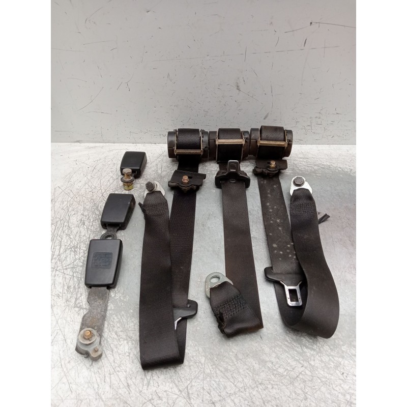 Recambio de juego cinturones delantero para volkswagen lt 28-46 ii caja/chasis (2dc, 2df, 2dg, 2dl, 2dm) 2.5 tdi referencia OEM 