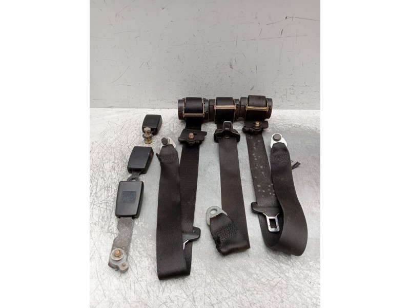Recambio de juego cinturones delantero para volkswagen lt 28-46 ii caja/chasis (2dc, 2df, 2dg, 2dl, 2dm) 2.5 tdi referencia OEM 