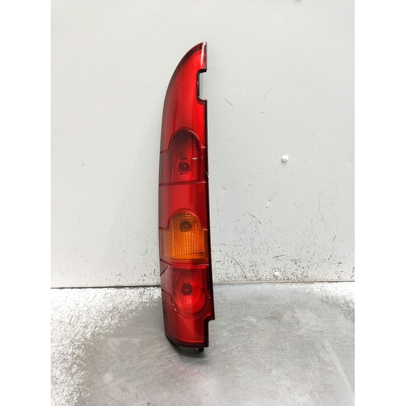 Recambio de piloto trasero izquierdo para renault kangoo express (fc0/1_) 1.5 dci (fc07, fc1r) referencia OEM IAM   