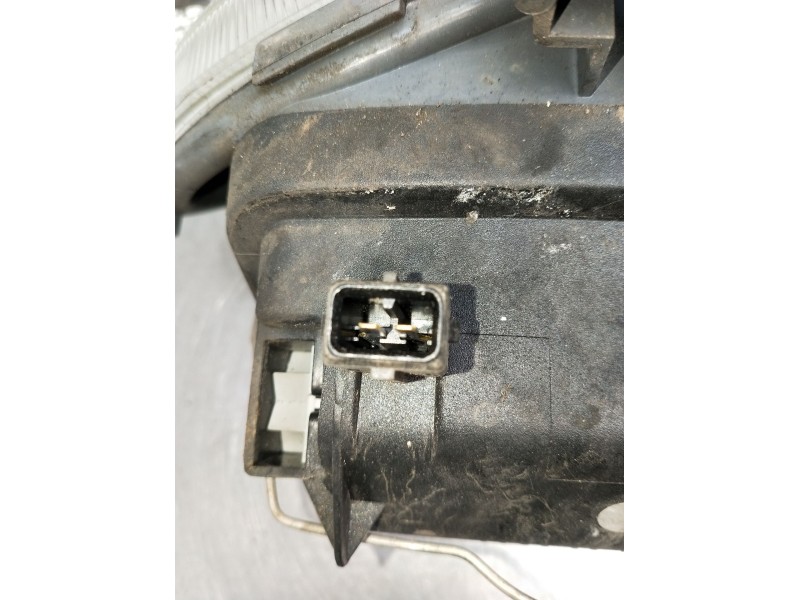 Recambio de faro antiniebla derecho para peugeot 406 (8b) 1.9 td referencia OEM IAM 37080748D  