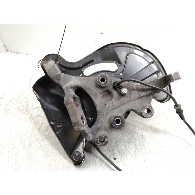 Recambio de mangueta delantera derecha para mercedes clase c (w203) sportcoupe c 200 compressor (203.745) referencia OEM IAM   