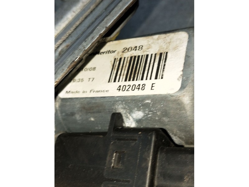 Recambio de elevalunas delantero derecho para renault scénic ii (jm0/1_) 1.9 dci (jm14) referencia OEM IAM 402048E 5P 