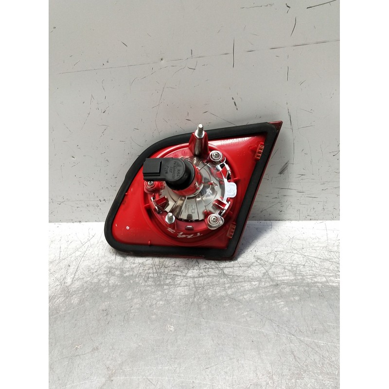 Recambio de piloto trasero izquierdo interior para volkswagen passat b6 (3c2) 2.0 tdi 16v referencia OEM IAM 3C5945093C  