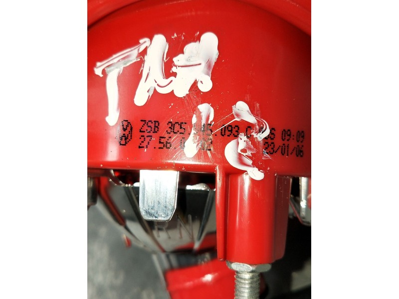 Recambio de piloto trasero izquierdo interior para volkswagen passat b6 (3c2) 2.0 tdi 16v referencia OEM IAM 3C5945093C  