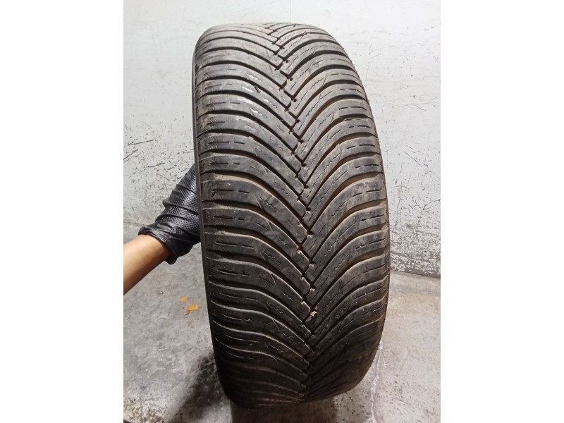 Recambio de juego llantas para kia stonic (yb) 1.0 t-gdi referencia OEM IAM 205/55 R17  