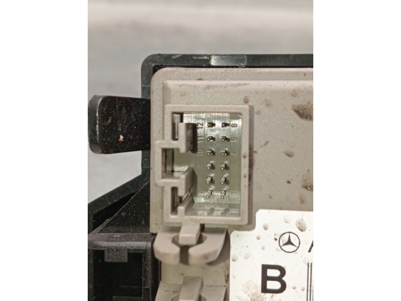 Recambio de conmutador de arranque para mercedes-benz clase a (w176) a 180 cdi blueefficiency (176.012) referencia OEM IAM A2469
