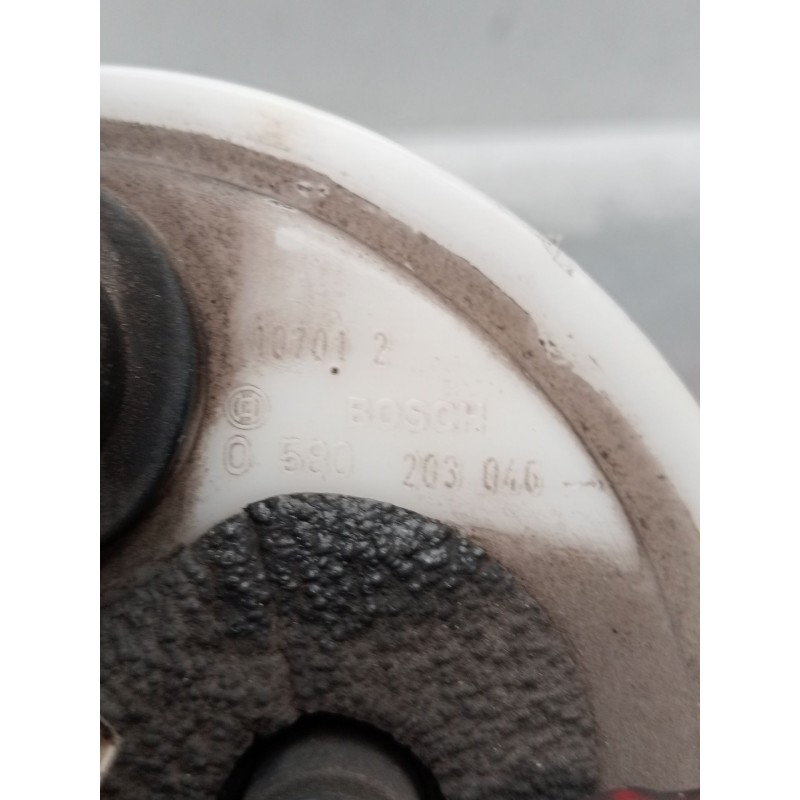 Recambio de bomba combustible para iveco daily v furgoneta 29s13, 29l13, 35c13, 35s13, 40c13, 40s13 referencia OEM IAM 058020304