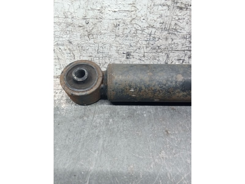 Recambio de amortiguador trasero derecho para volkswagen golf iv variant (1j5) 1.9 tdi 4motion referencia OEM IAM   