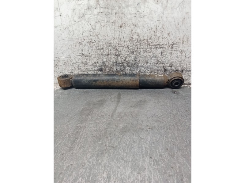 Recambio de amortiguador trasero izquierdo para volkswagen golf iv variant (1j5) 1.9 tdi 4motion referencia OEM IAM   