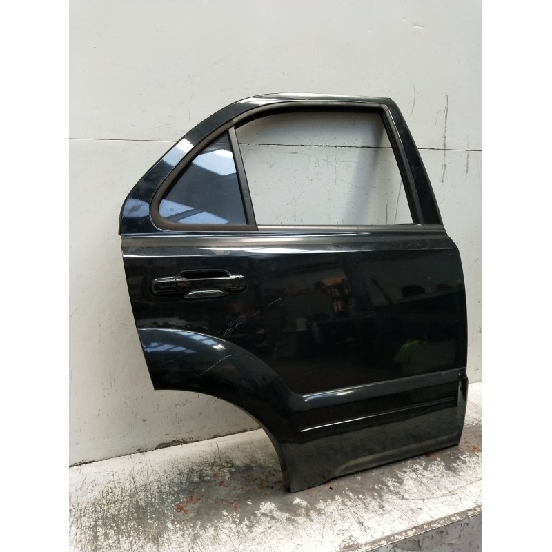 Recambio de puerta trasera derecha para kia sorento i (jc) 2.5 crdi referencia OEM IAM  5P 