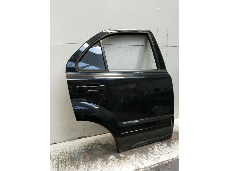 Recambio de puerta trasera derecha para kia sorento i (jc) 2.5 crdi referencia OEM IAM  5P 