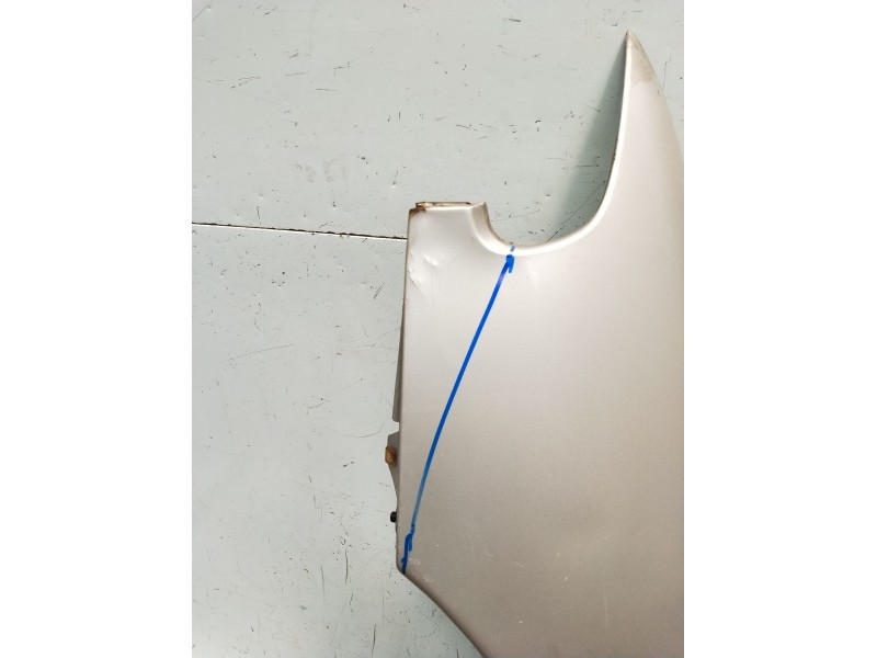 Recambio de aleta delantera izquierda para mazda 626 iv hatchback (ge) 2.5 24v (ge5p) referencia OEM IAM   