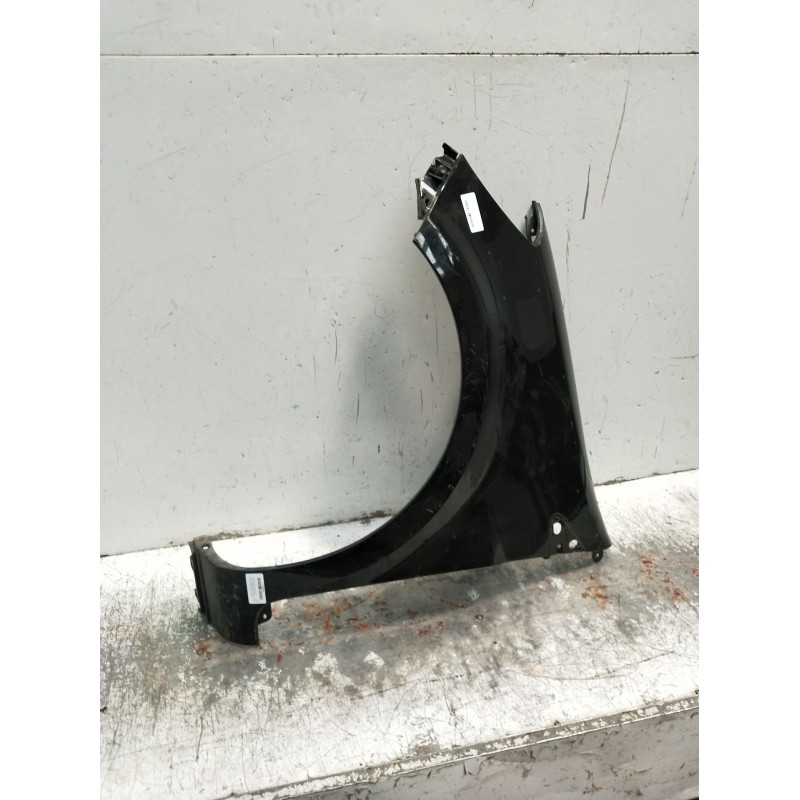 Recambio de aleta delantera izquierda para renault clio iii (br0/1, cr0/1) 1.5 dci (br0h, cr0h, cr1s, br1s) referencia OEM IAM  