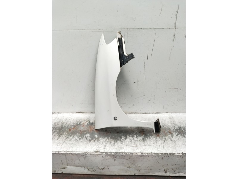 Recambio de aleta delantera derecha para seat ibiza ii (6k1) 1.4 i referencia OEM IAM   