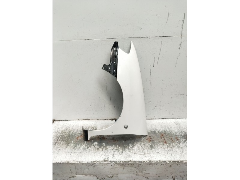 Recambio de aleta delantera izquierda para seat ibiza ii (6k1) 1.4 i referencia OEM IAM   