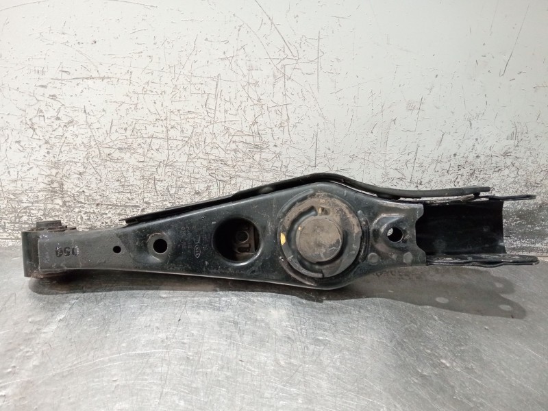 Recambio de brazo suspension inferior trasero derecho para hyundai tucson (tl, tle) 1.7 crdi referencia OEM IAM   