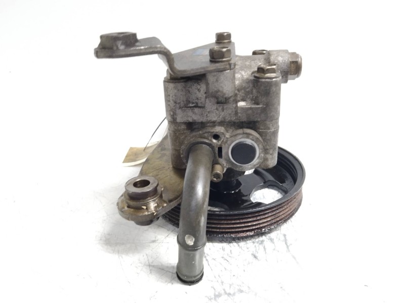 Recambio de bomba direccion para mazda premacy (cp) 1.9 16v cat referencia OEM IAM B26K32650B 14304050 