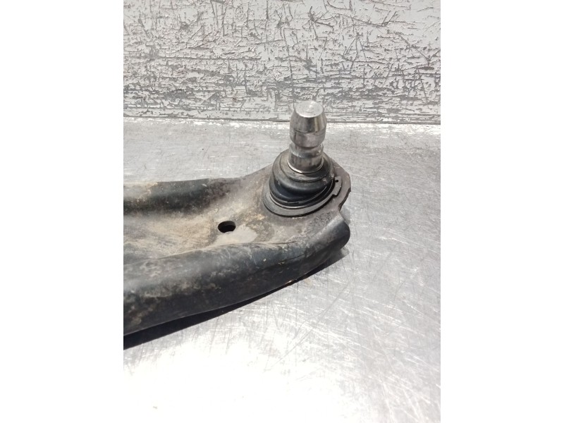 Recambio de brazo suspension inferior delantero izquierdo para kia stonic (yb) 1.0 t-gdi referencia OEM IAM   