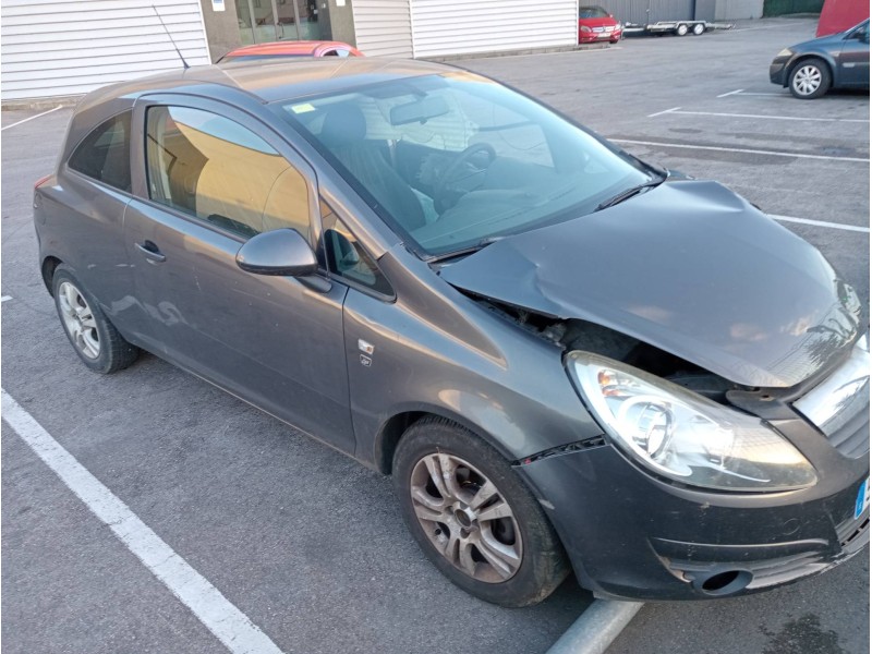 opel corsa d del año 2010