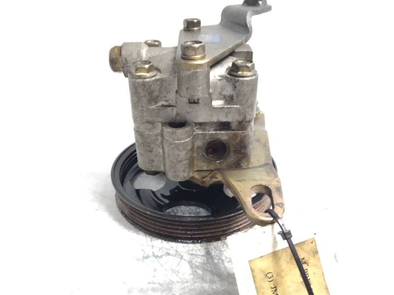 Recambio de bomba direccion para mazda premacy (cp) 1.9 16v cat referencia OEM IAM B26K32650B 14304050 
