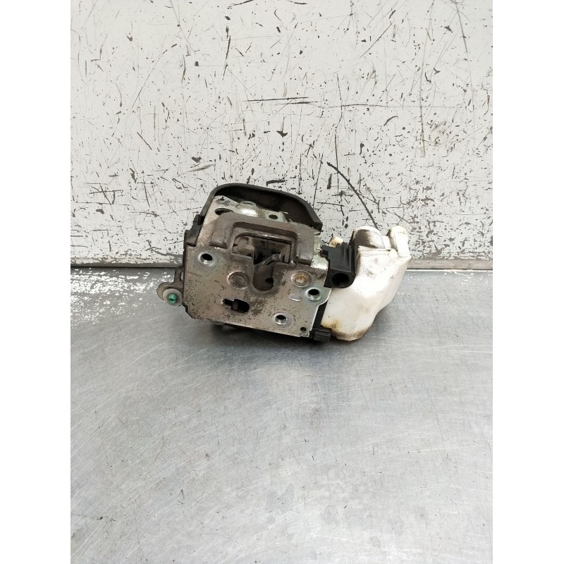 Recambio de motor cierre centralizado delantero izquierdo para alfa romeo gt (937_) 1.9 jtd (937cxn1b) referencia OEM IAM  3P 