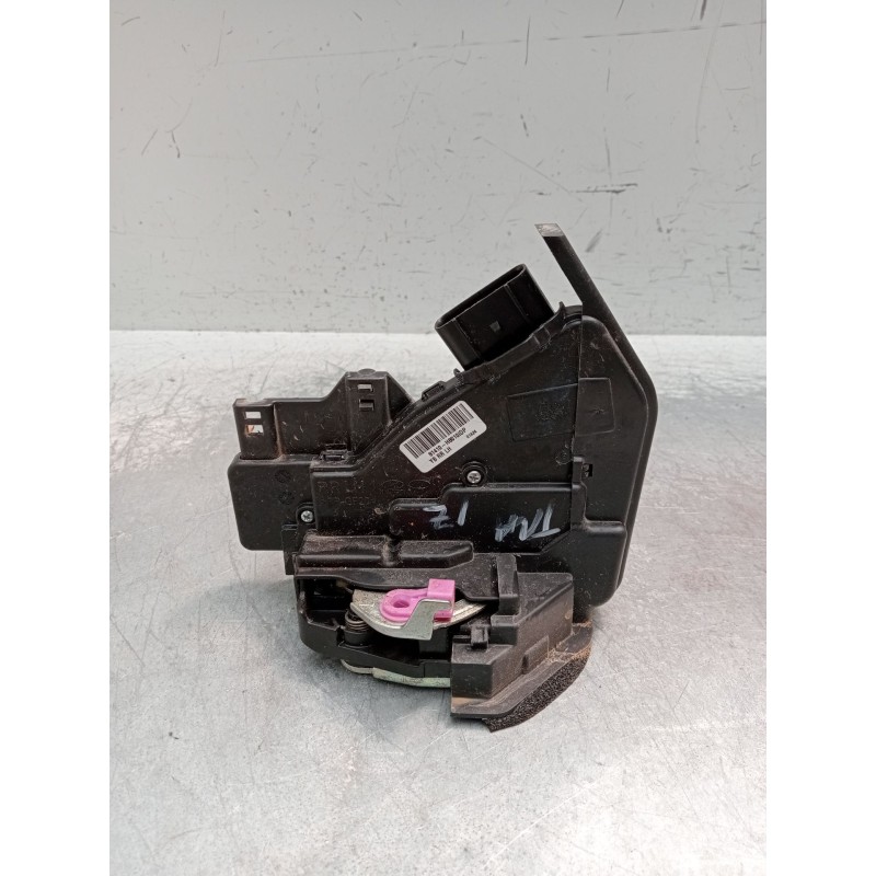 Recambio de motor cierre centralizado trasero izquierdo para kia stonic (yb) 1.0 t-gdi referencia OEM IAM 81410H8010 5p 