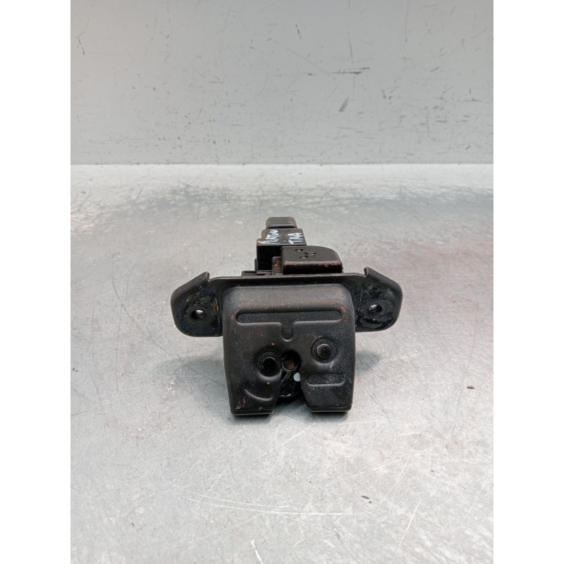 Recambio de motor cierre centralizado porton para kia stonic (yb) 1.0 t-gdi referencia OEM IAM  5p 